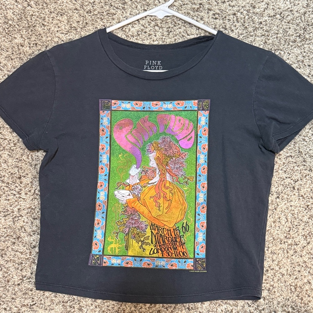 Urban Outfitters Pink Floyd Psychedelic Black Tee